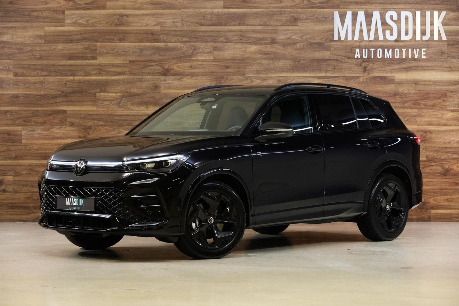 Volkswagen Tiguan 2.0 TDI R-line|Massage|ACC|Camera|Trekhaa