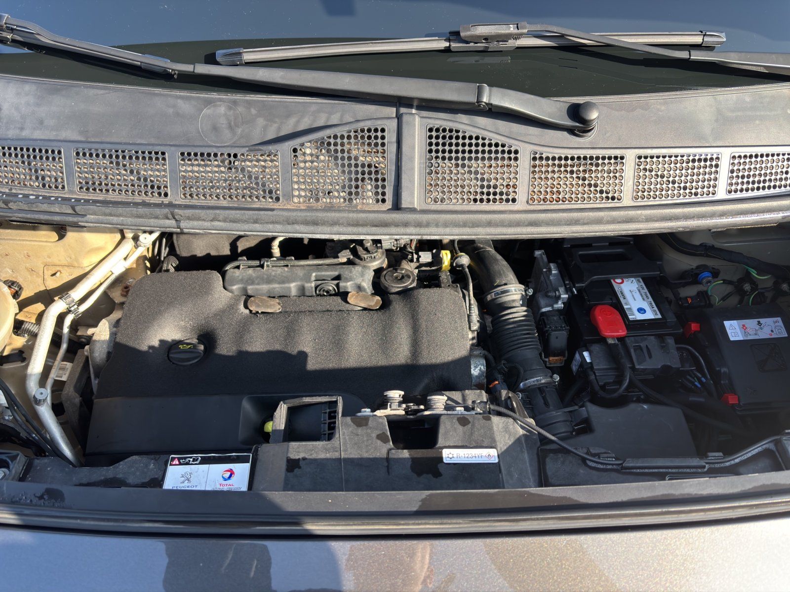 Fahrzeugabbildung Peugeot Expert L2