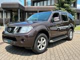 Nissan Pathfinder 2.5 dCi SE |HU/AU Neu - Nissan Pathfinder: 2.5