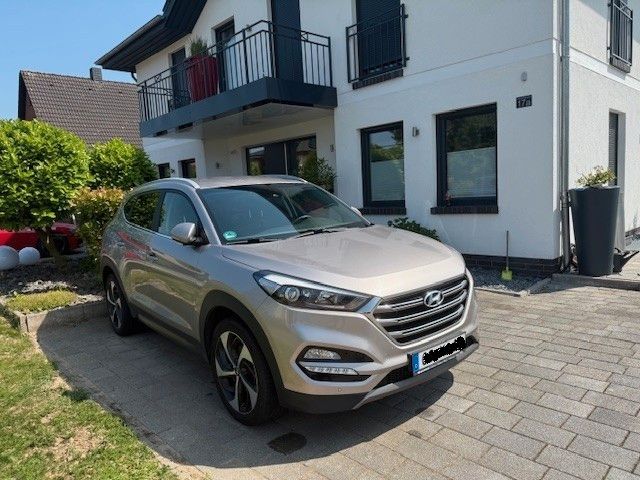 Image of Hyundai TUCSON