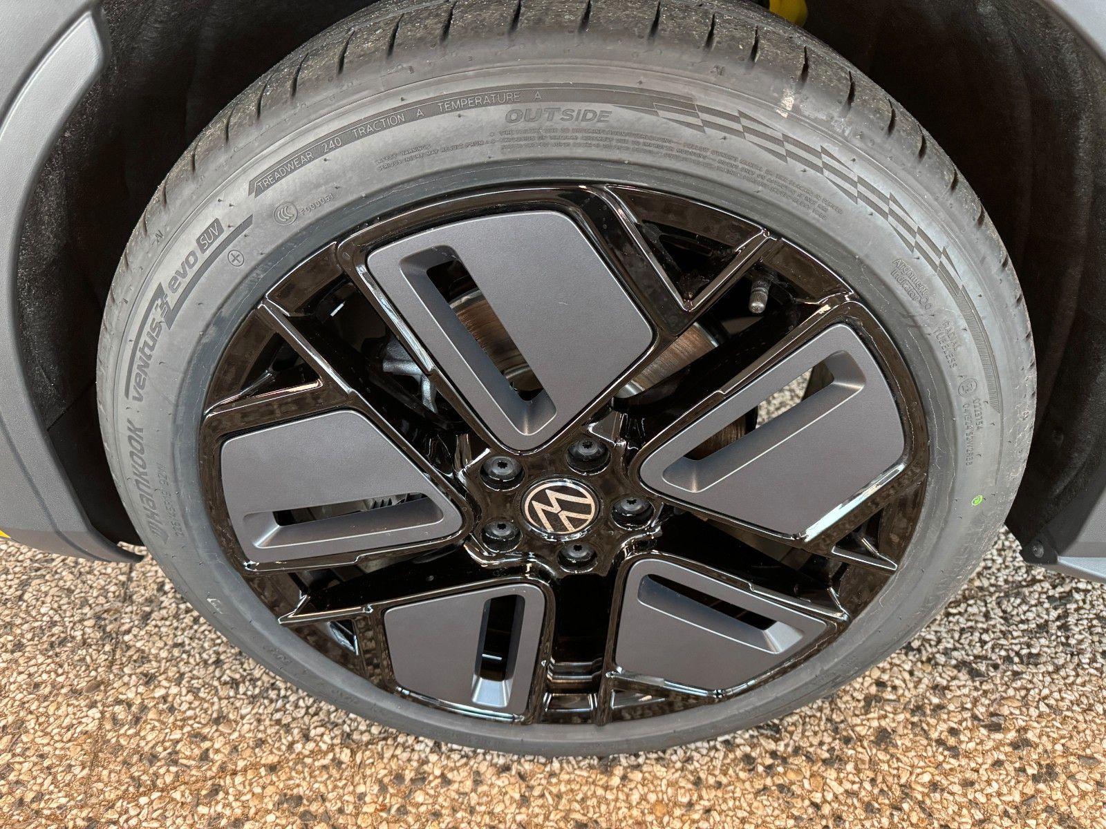Volkswagen T-Roc R-Line Black Style DSG | Pano | AHK | ACC