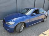 BMW 318i Edition Sport-M Sportpaket-8-fach bereift - BMW 318 aus 2012: 318i