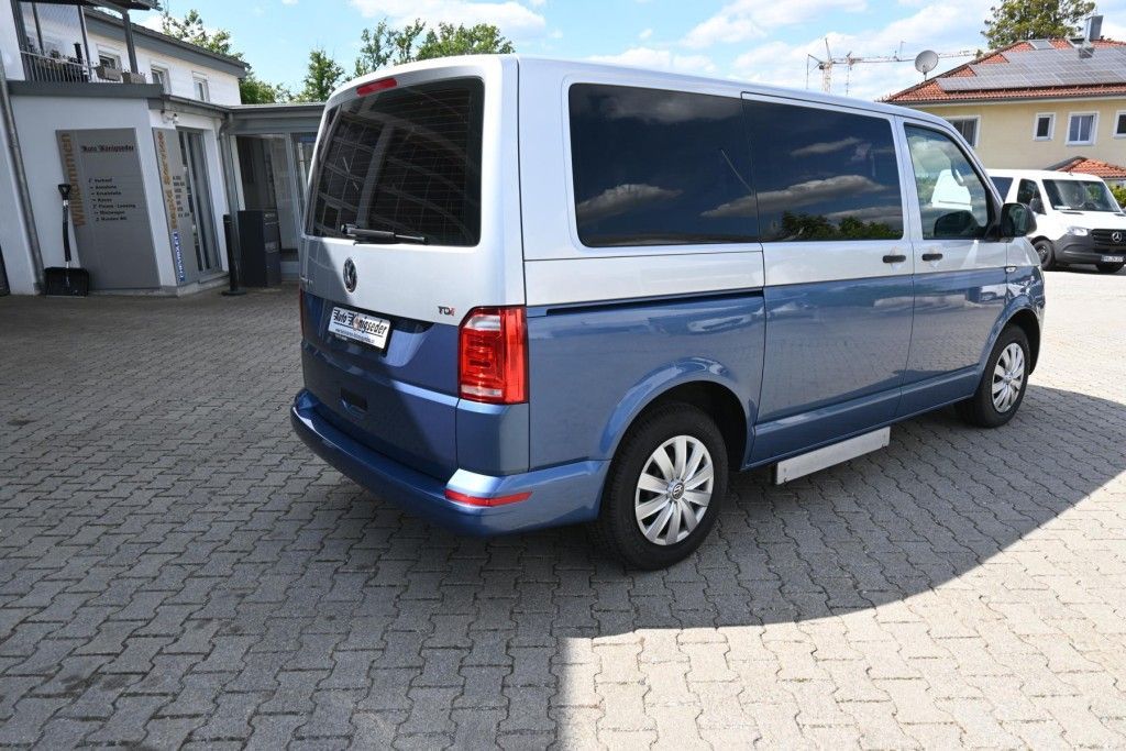 Volkswagen Multivan DSG Kurz Trendline foto 10