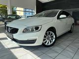 Volvo V60 Kombi Linje Business - gebrauchte Volvo V60 aus dem Jahr 2015