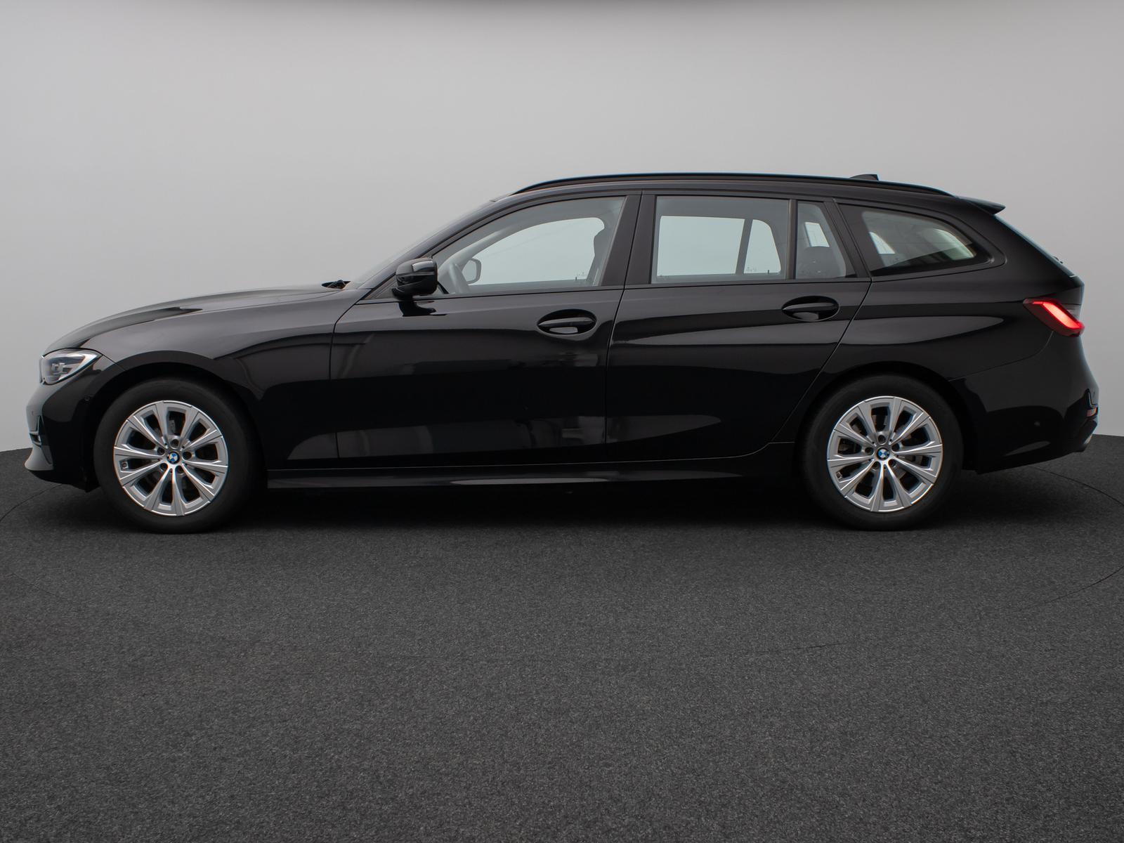 BMW 320d GeschwindigReg DAB Kamera Alarm CockpitPlus