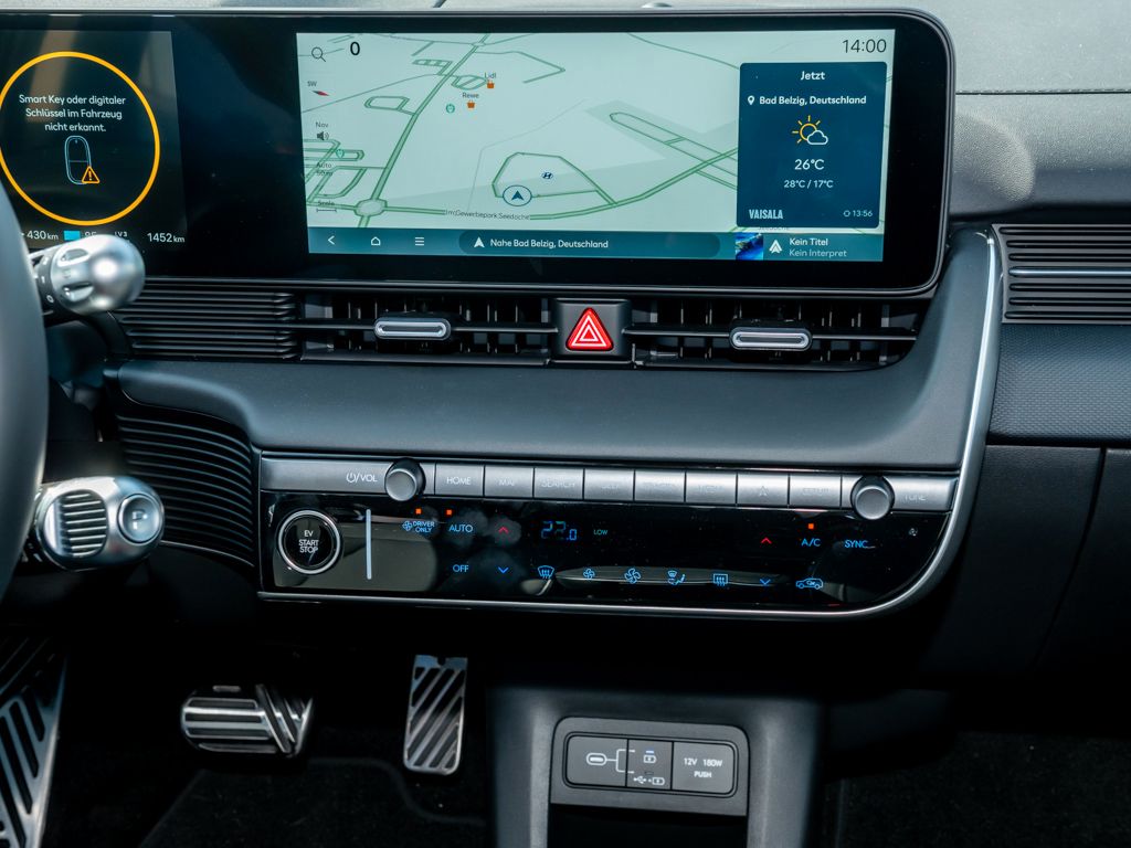 Fahrzeugabbildung Hyundai IONIQ 5 UNIQ 84 kWh Leder Sitzklima Park-Paket