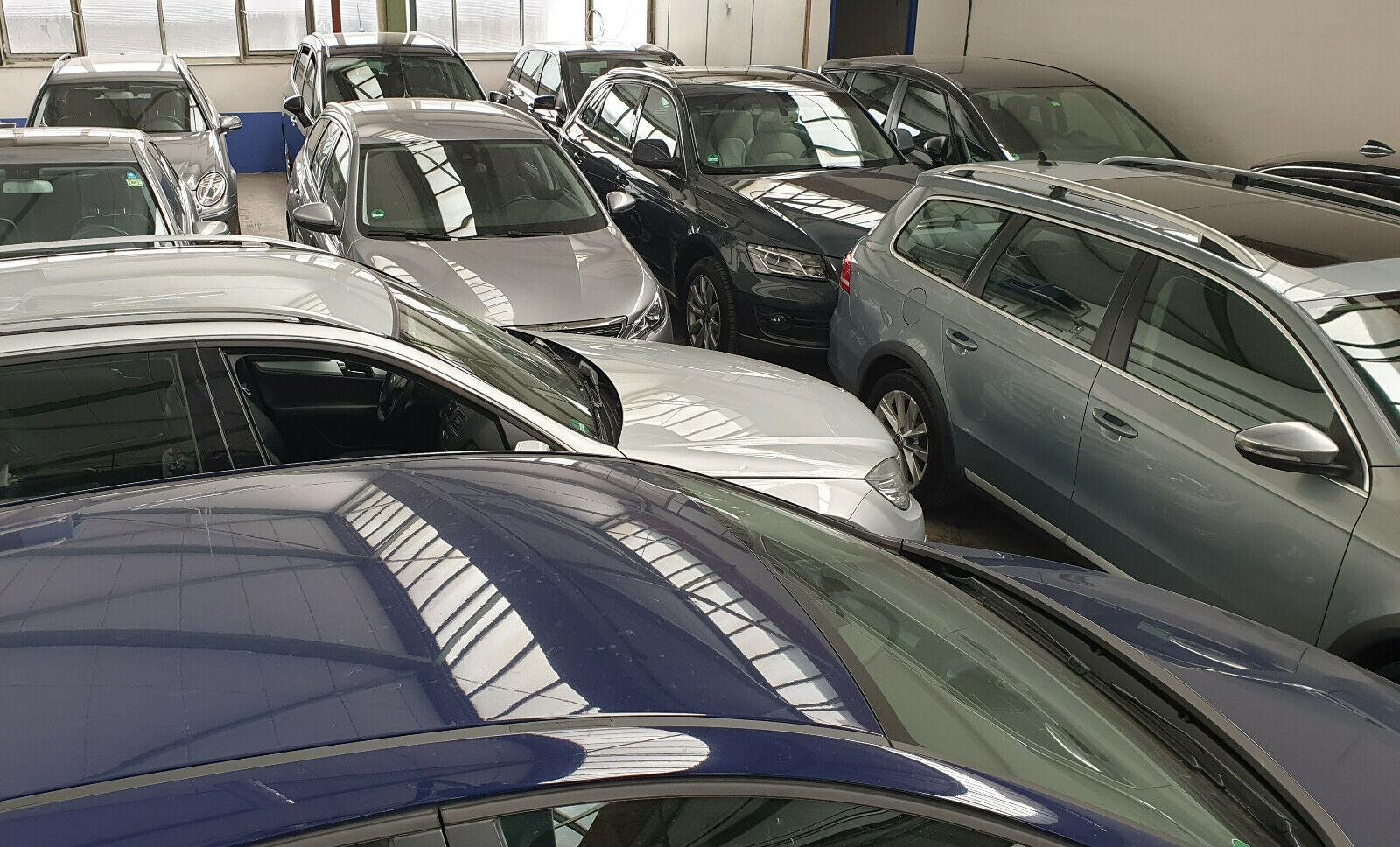 showroom-image-bottom