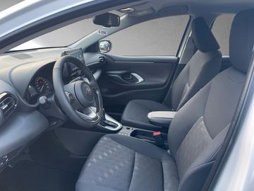 Toyota Yaris 1.5 Hybrid Business Edition *ACC*LHZ*SHZ*