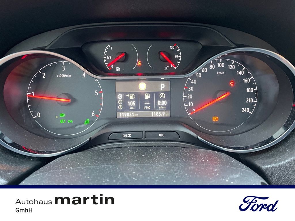 Fahrzeugabbildung Opel Grandland 2.0 Ultimate BT SHZ NAVI AHK LED PANO