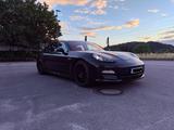 Porsche Panamera 4 PDK / BOSE / PZ-SHG/Bi-Xenon/SHD/ - Porsche Panamera von privat