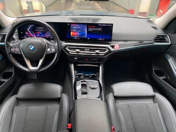 BMW 318 - 12