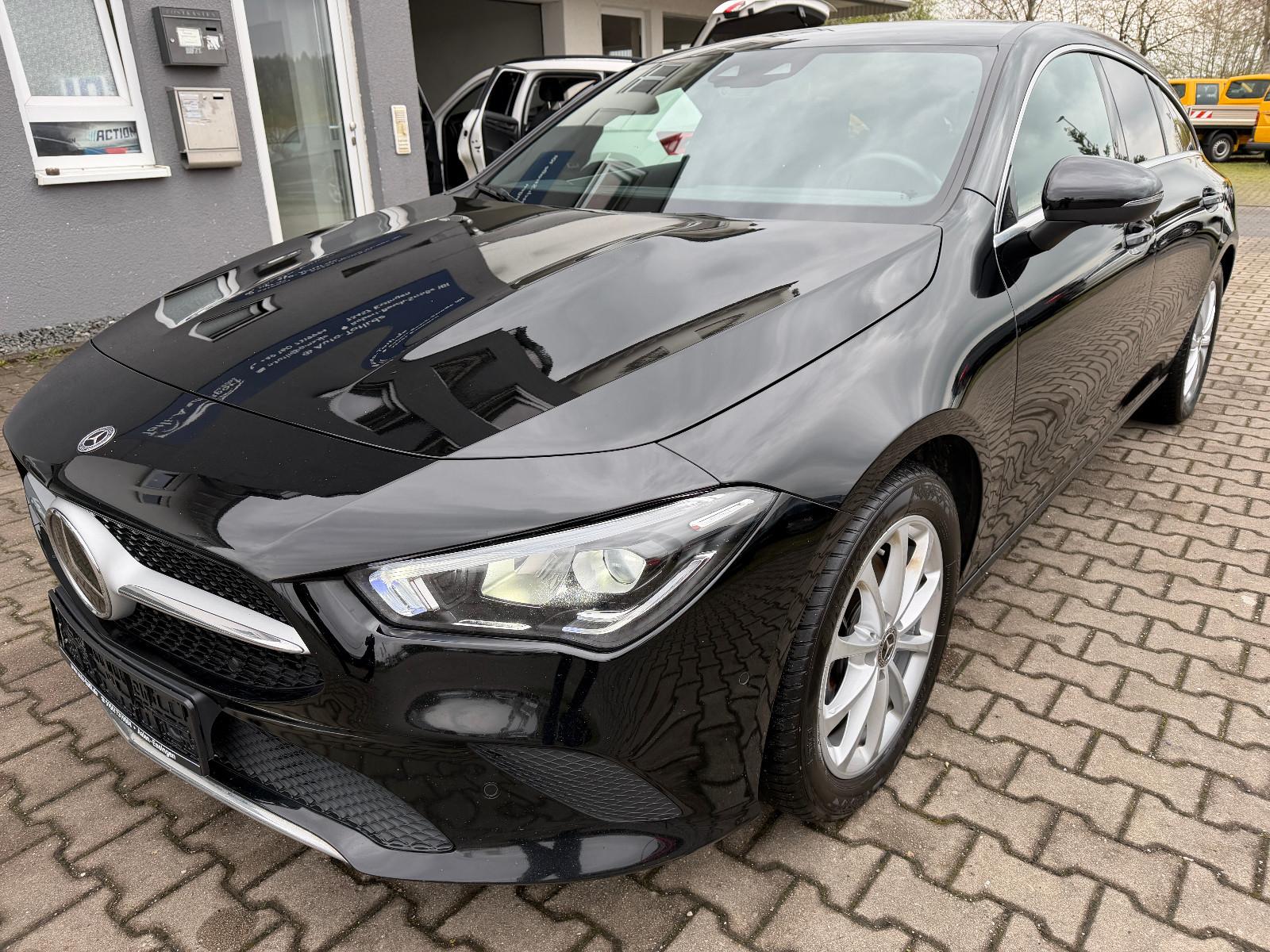 Mercedes-Benz CLA Shooting Brake CLA 200 d. TOPZUSTAND