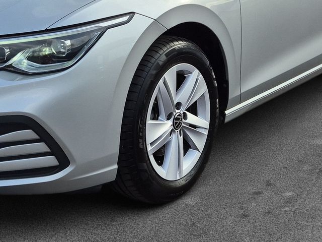 Golf VIII Variant 1.5 eTSI Life *DSG*LED*AHK*NAV