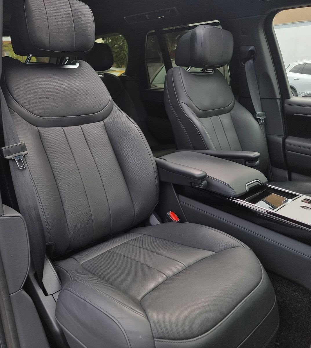 Land Rover Range Rover Autobiography Hybrid-PANO-VOLL foto 25