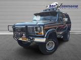 Ford Bronco XLT - schwarze Ford Bronco