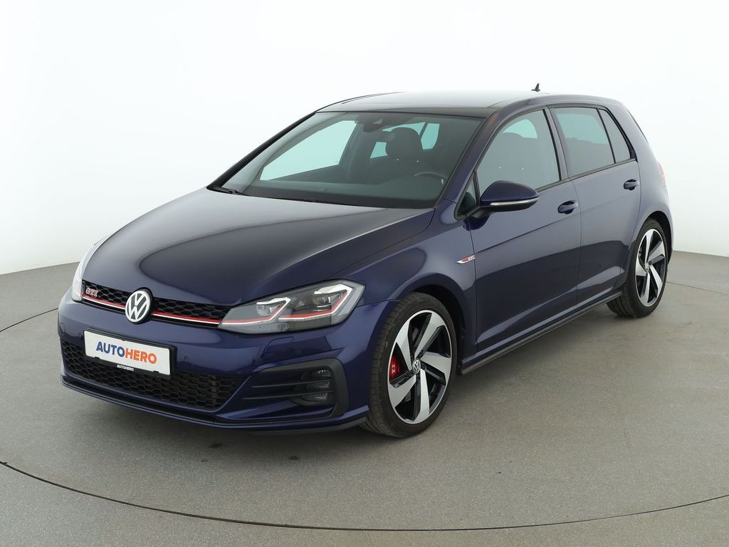 Image of Volkswagen Golf