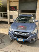 Hyundai HYUNDAI TUSCON iX35 1.7 CRDi 2WD - blaue Hyundai ix35