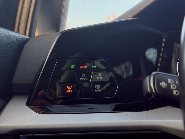 Golf VIII Variant 2.0 TDI Life DSG