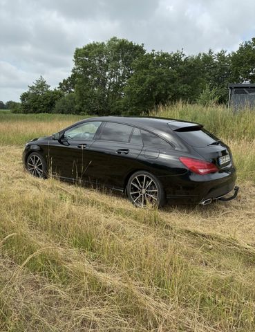 MERCEDES-BENZ CLA 220 Shooting Brake CLA 220 CDI DCT AMG L...