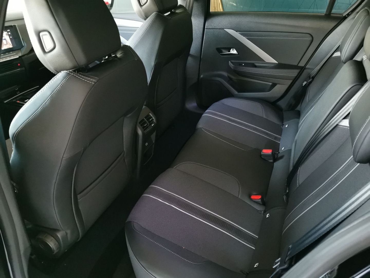 Fahrzeugabbildung Opel Astra GS Line Mild-Hybrid HUD Navi 360Kamera LED