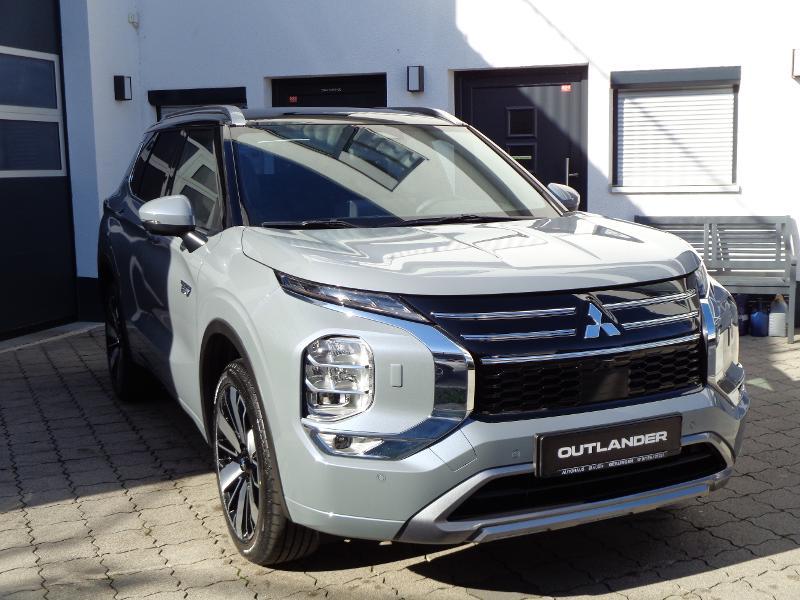 Mitsubishi Outlander 2.4L PHEV Diamant TOP 2Farb