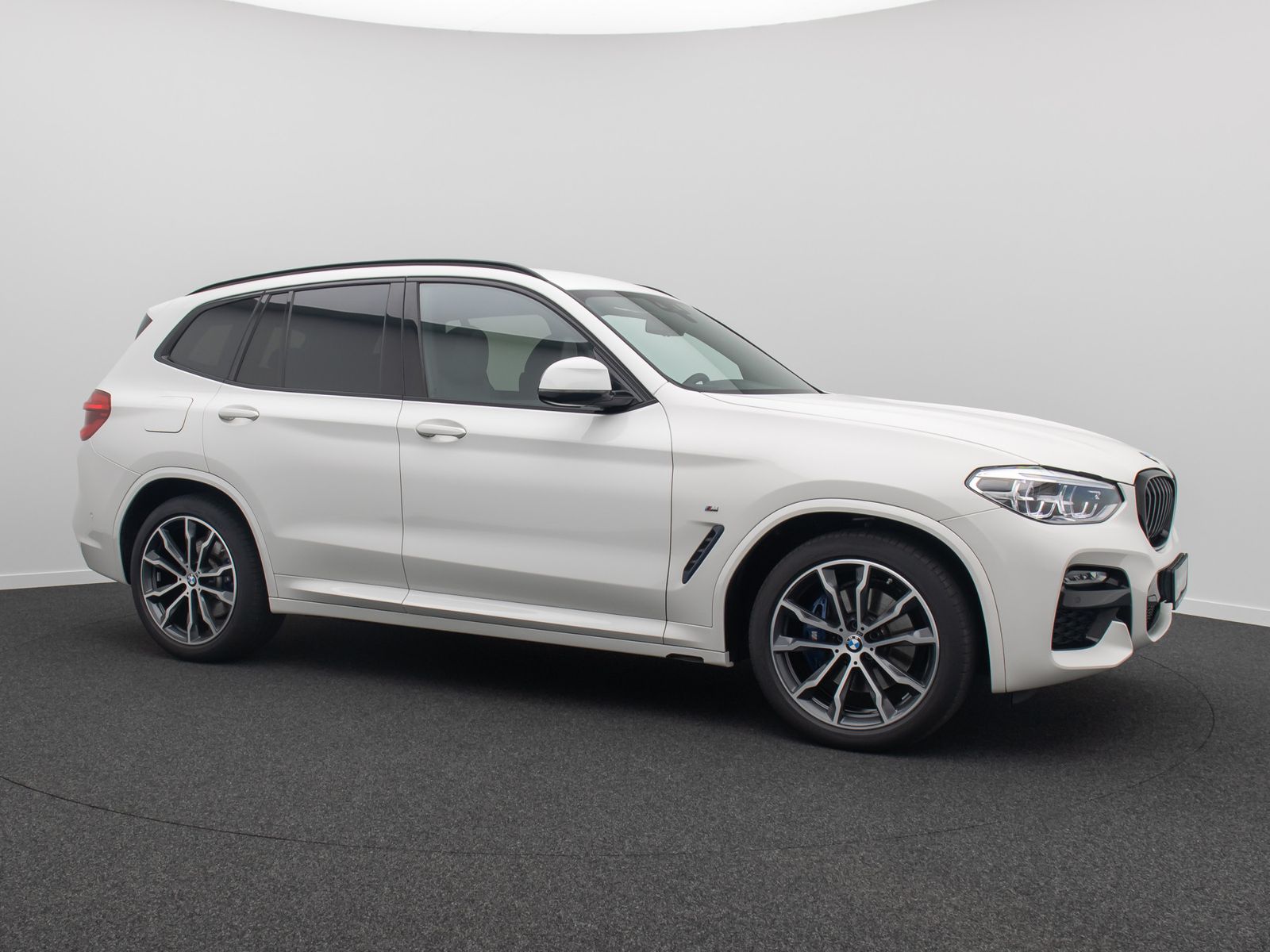 Fahrzeugabbildung BMW X3 xD20d M Sport HUD DisplKey DAB Alarm HiFi 20"