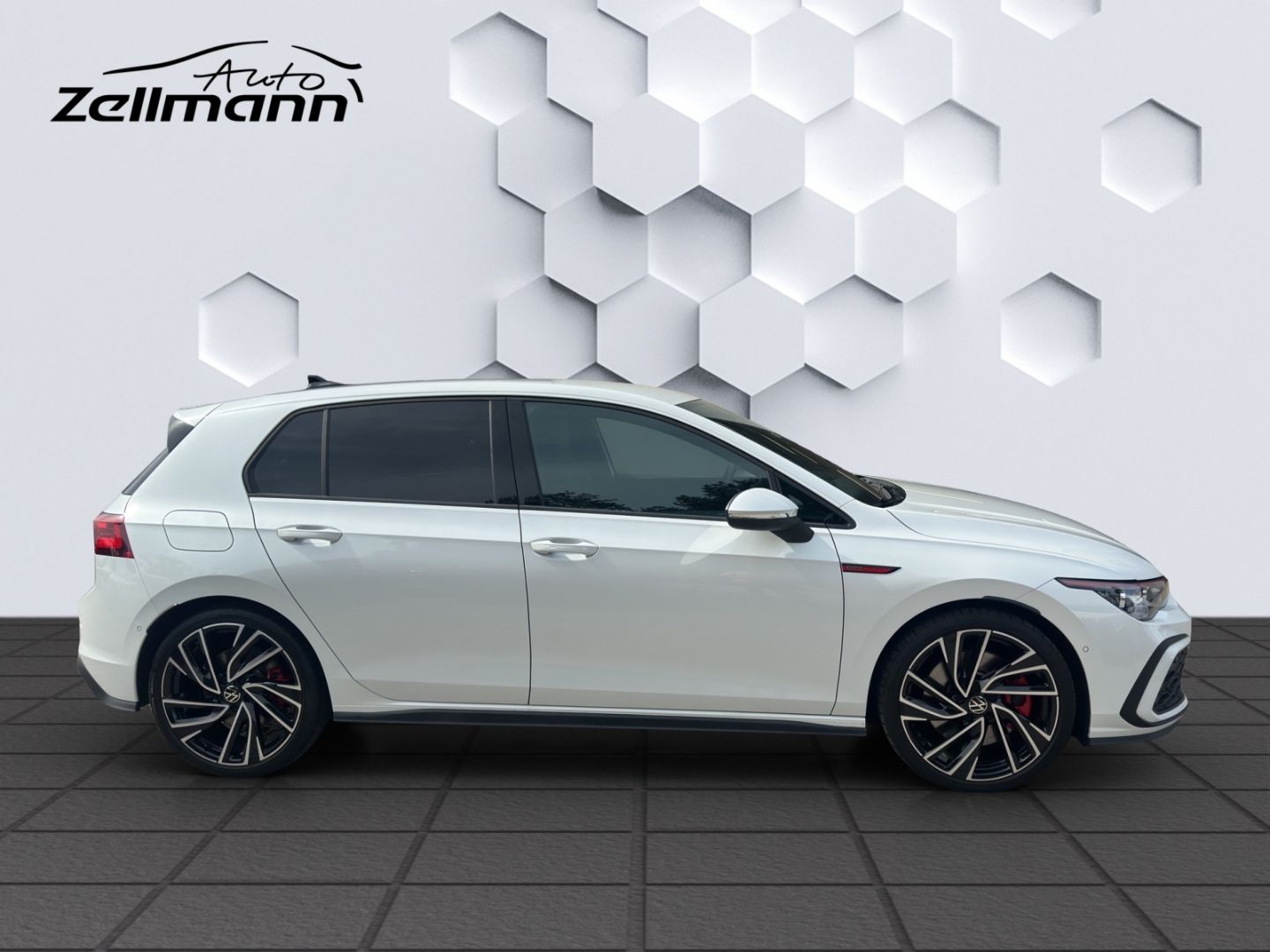 Golf GTI 2.0 TSI DSG 180kW LED AHZV Sitzheizung 