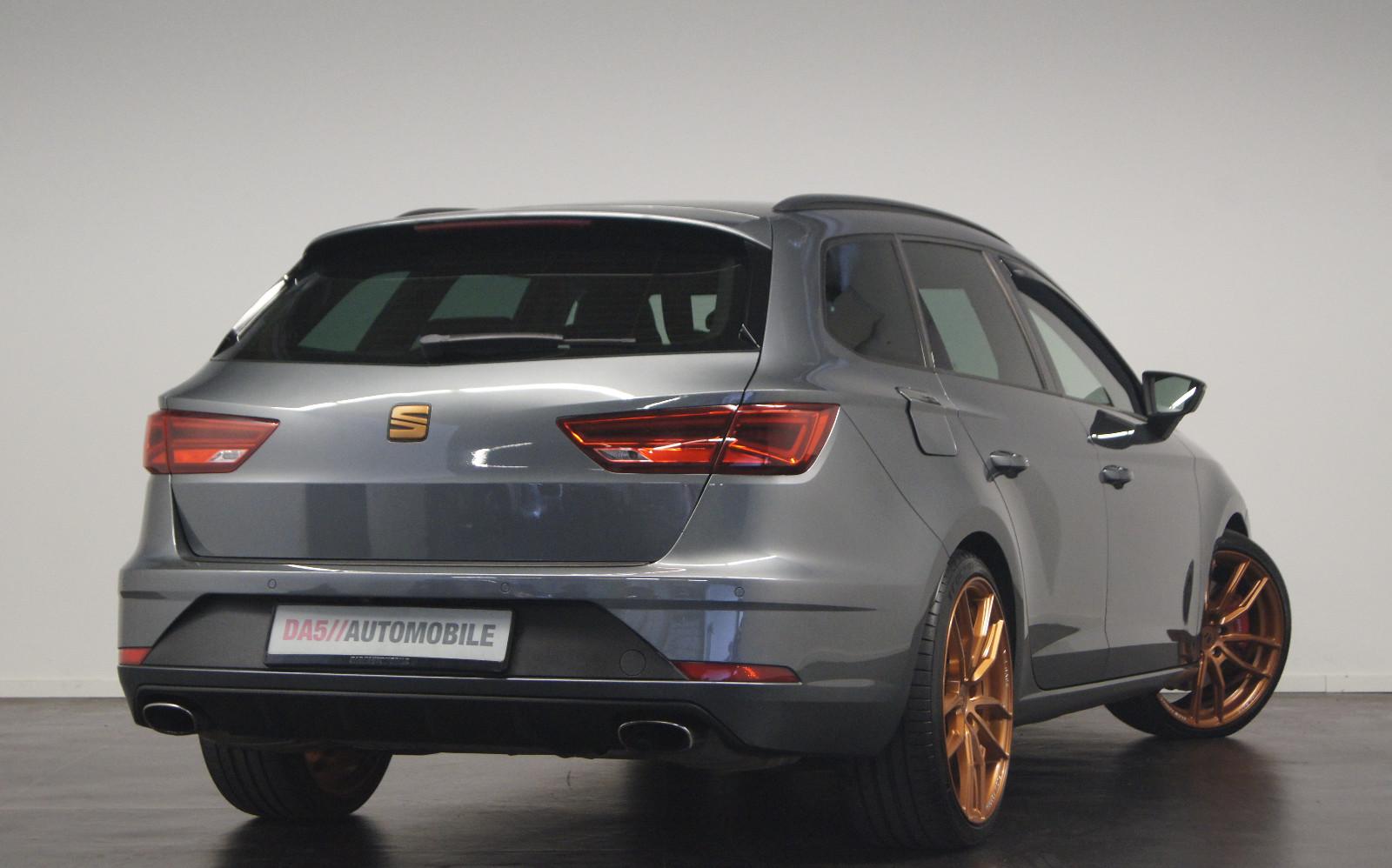 Seat Leon ST Cupra 300 ch 4Drive • DSG • Cuir • Virtual Cockpit • Caméra - Apple CarPlay • DCC