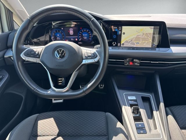 Golf VIII 1.5 eTSI Active LED+NAVI+KAMERA+ACC+SH