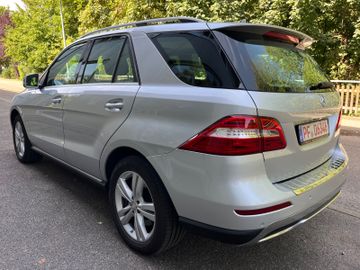 Mercedes ML 500 - 4