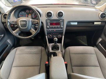 Audi A3 2.0 TDI Attraction*TÜV1226*Klima*Schiebedach