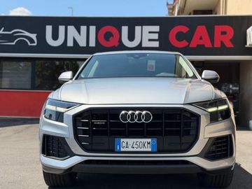 Audi Q8 - 2