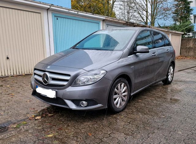 Mercedes-Benz Mercedes B-Klasse  B180