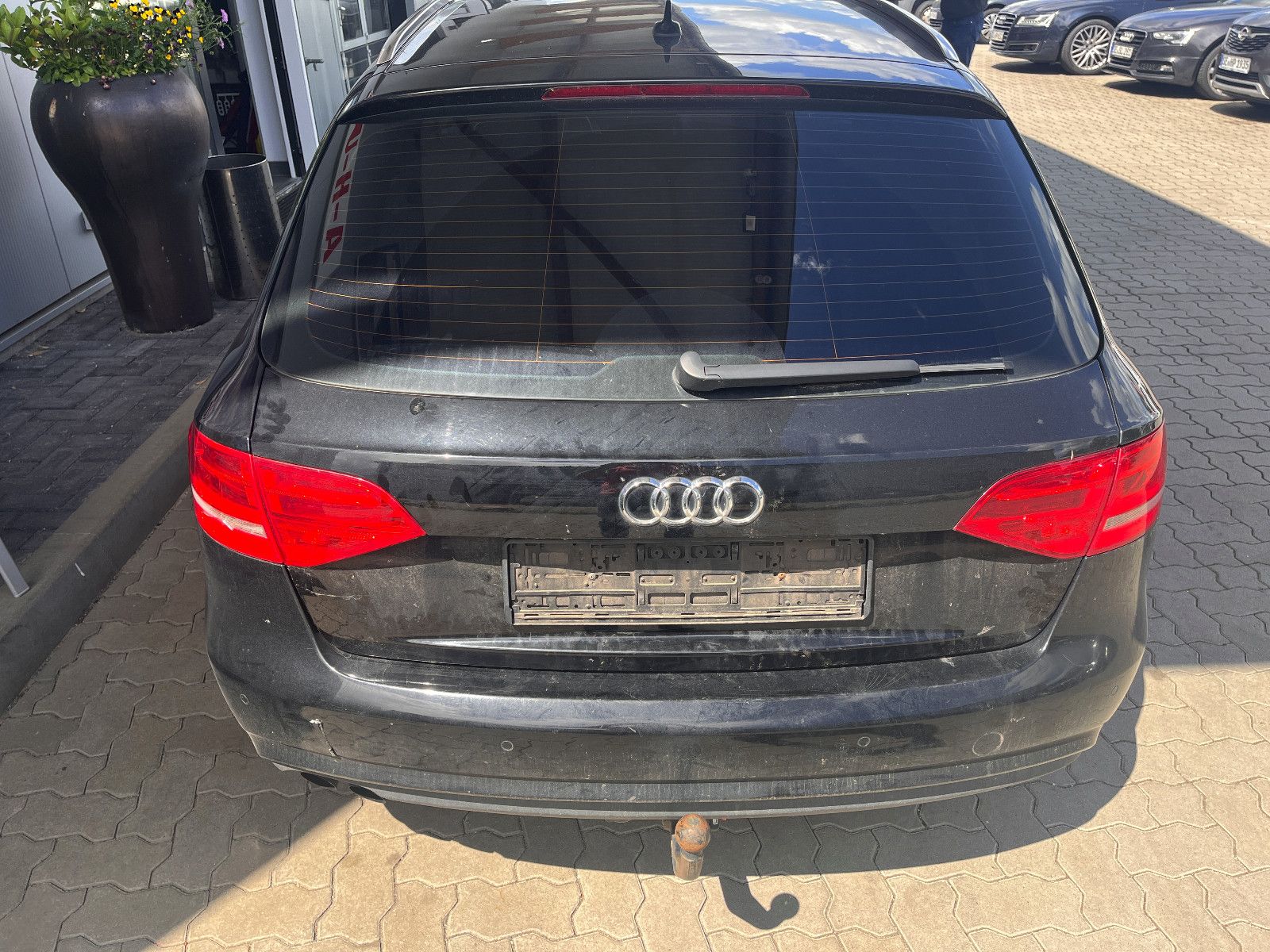 Fahrzeugabbildung Audi A4 Avant Attraction