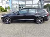 Volvo V60 Plus Dark Plug-In Hybrid T6 AWD*NP69.230,- - Volvo: Allradantrieb