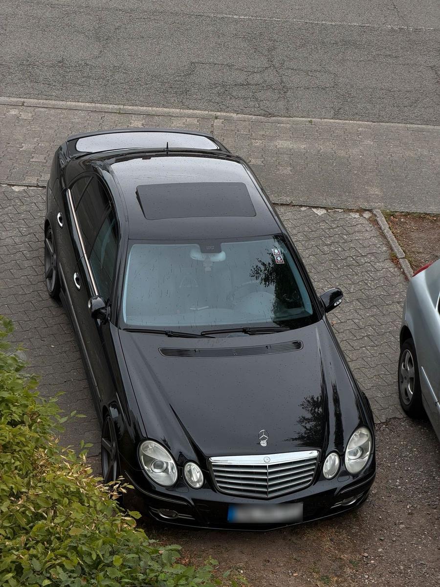 Mercedes-Benz E 500