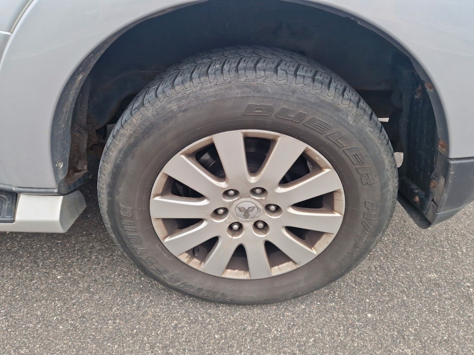 Fahrzeugabbildung Mitsubishi Pajero 3.2 DI-D Instyle ! LEDER ! NAVI ! AHK !