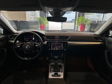 Skoda Superb - 11