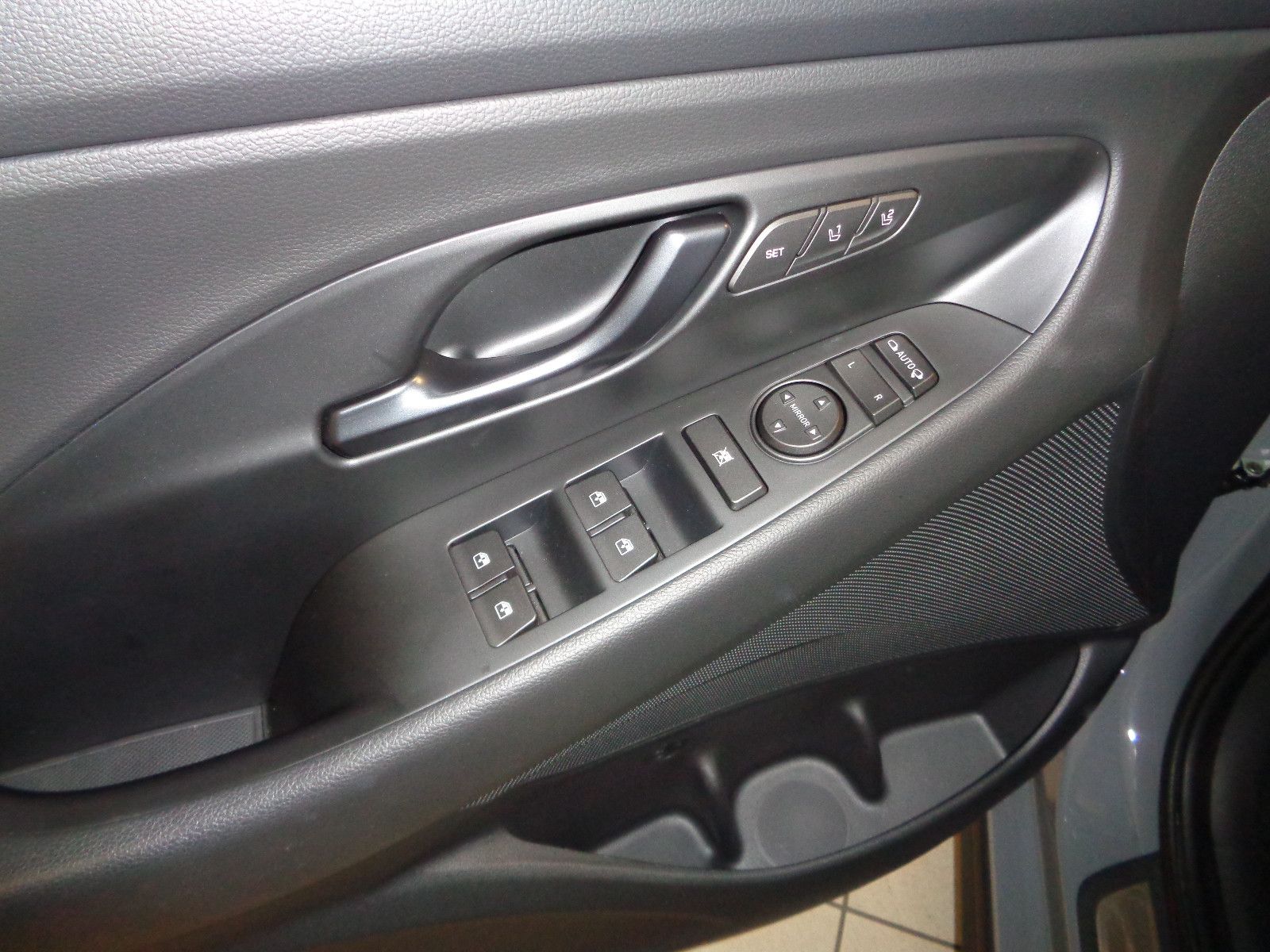 Fahrzeugabbildung Hyundai i30 Fastback N Performance / NAVI / 8-FACH / TOP