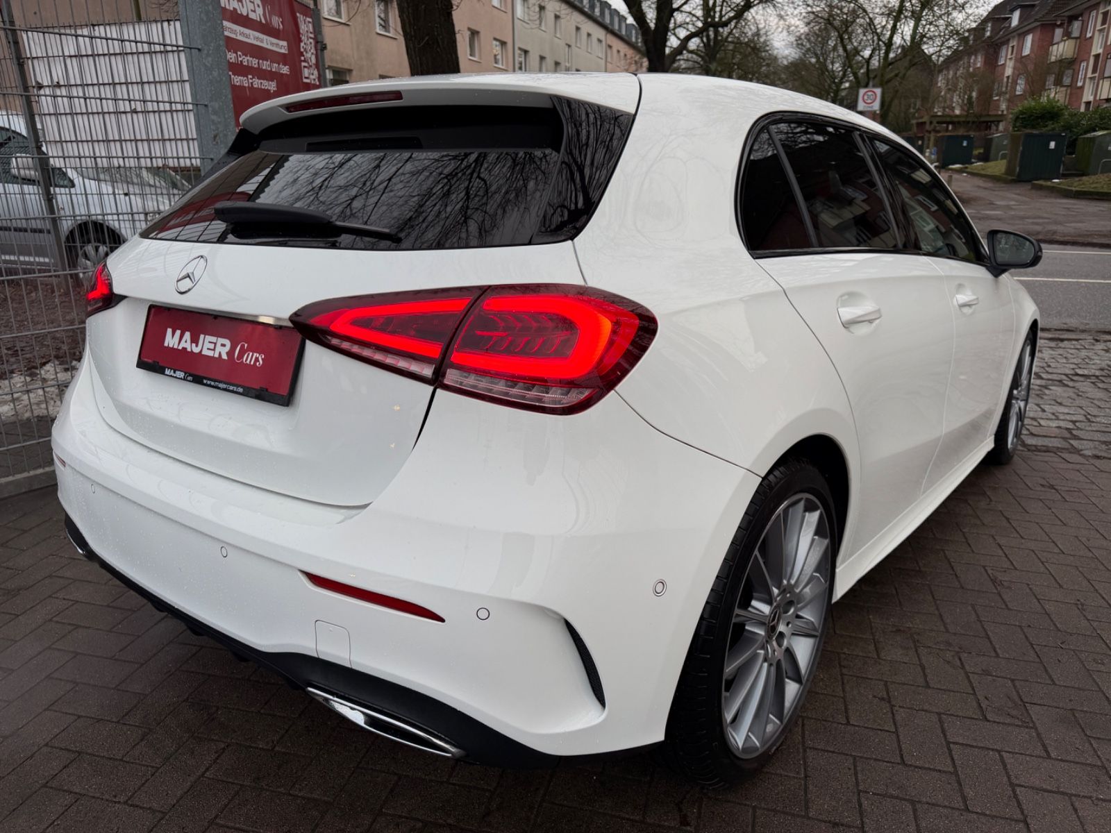 Fahrzeugabbildung Mercedes-Benz A 250 AMG Line*BURMESTER*PANO*ALCANTARA*