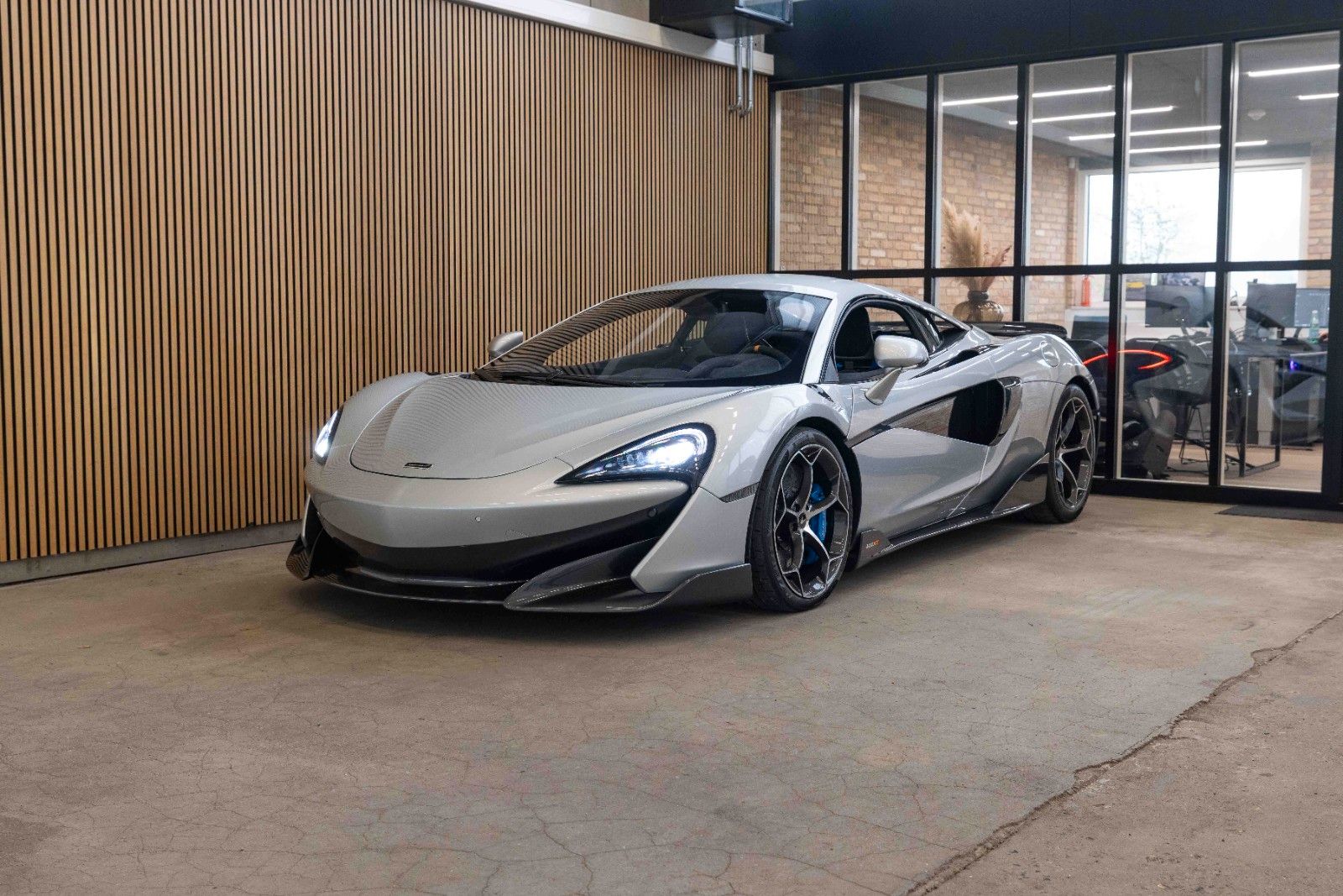 MCLAREN 600LT