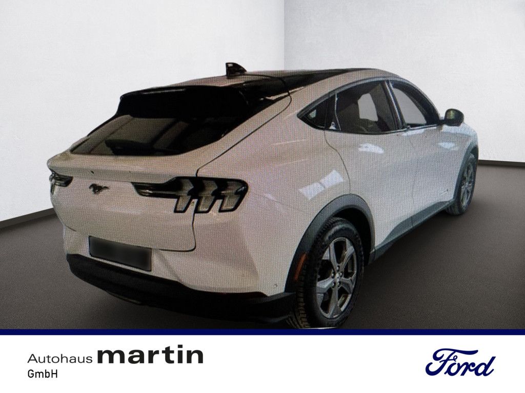 Fahrzeugabbildung Ford Mustang MACH-E Extended Range ACC LED PANO 360°