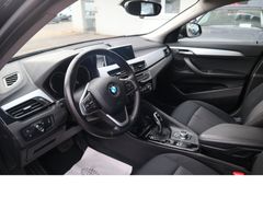 Fahrzeugabbildung BMW X2 sDrive 20 i Advantage Navi Tempo Scheckheftge