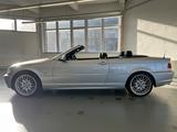 BMW 320 Ci Cabrio+PDC+SHZ+KLIMAAUT+SOUNDSYSTEM - BMW 320 aus 2001: 320ci