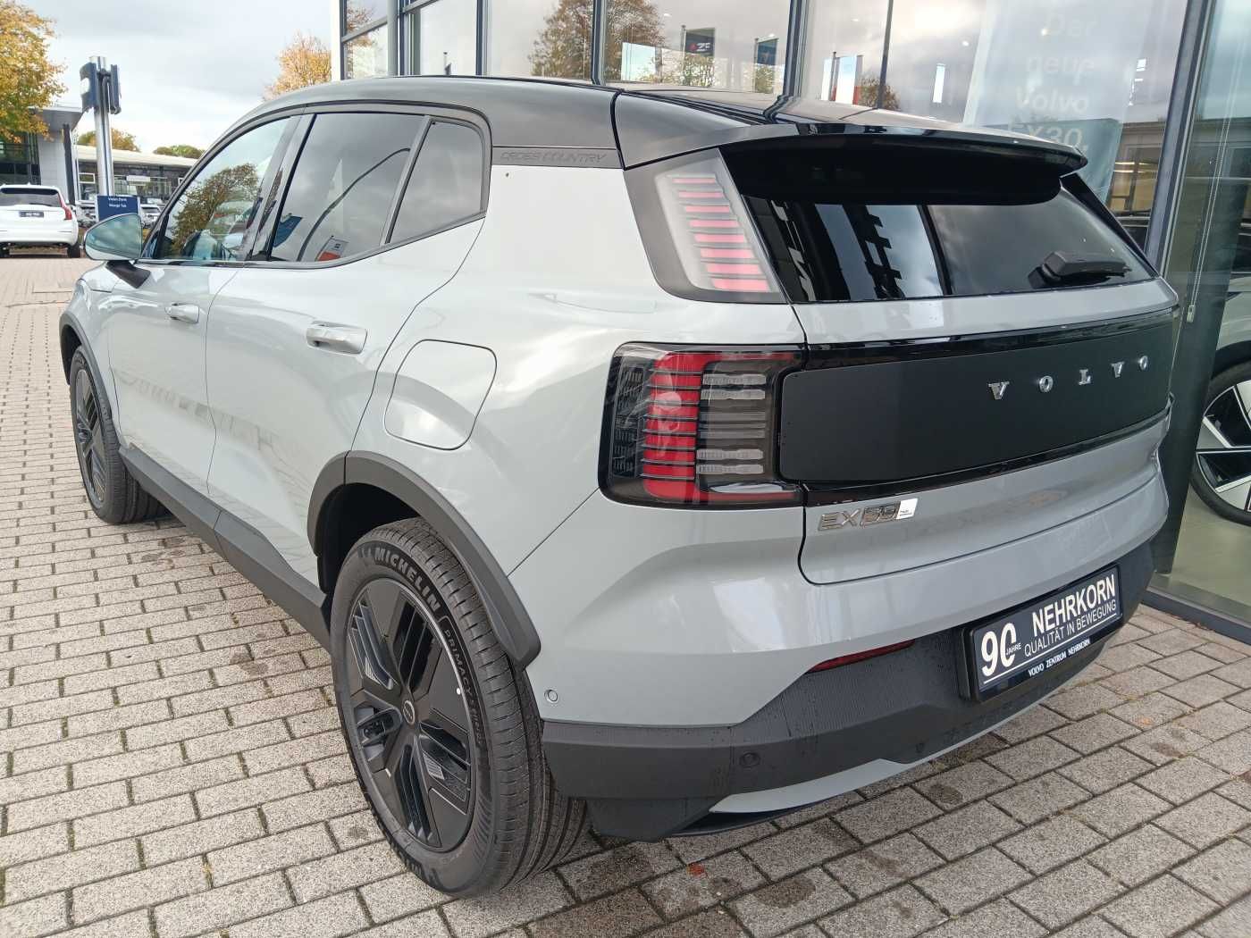 Fahrzeugabbildung Volvo EX30 CrossCountry Twin Performance Ultra