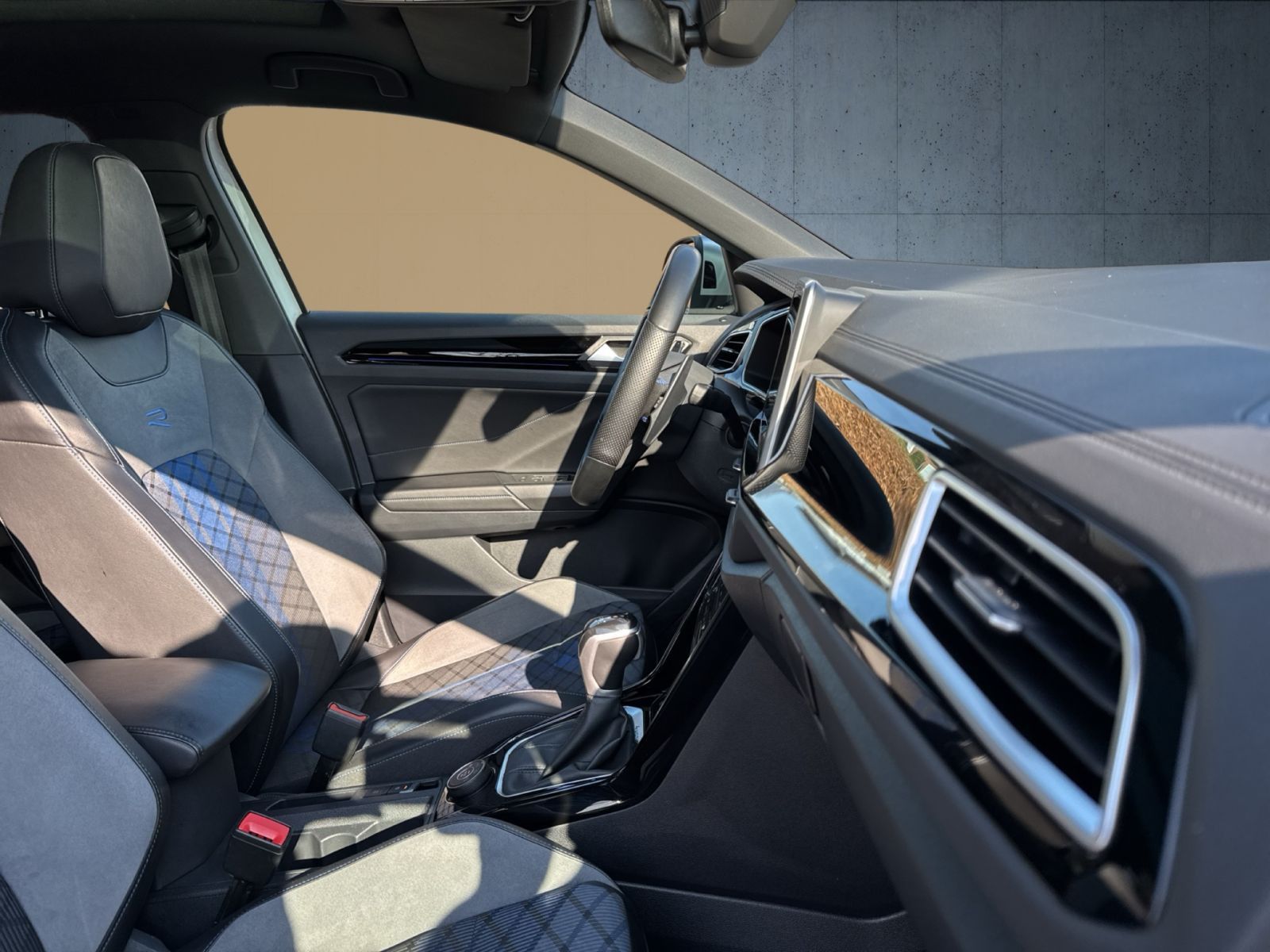 Volkswagen T-Roc - Bild 24