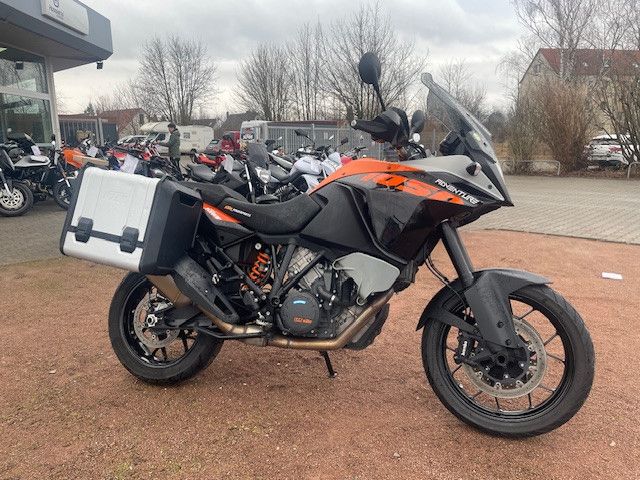 KTM 1050 ADVENTURE