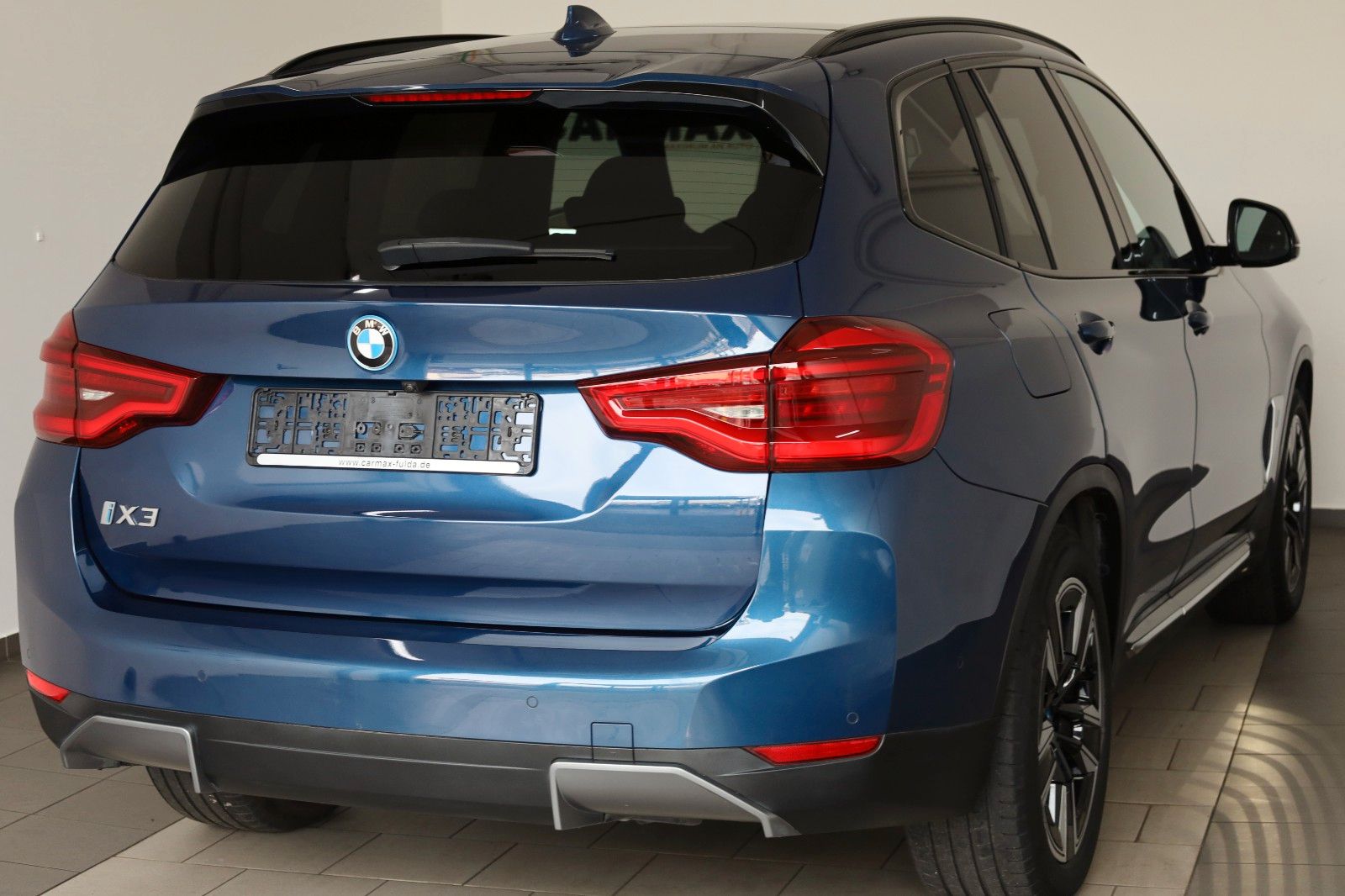 Fahrzeugabbildung BMW iX3 Inspiring,Leder,Navi,SH,Kamera,Panorama,ACC