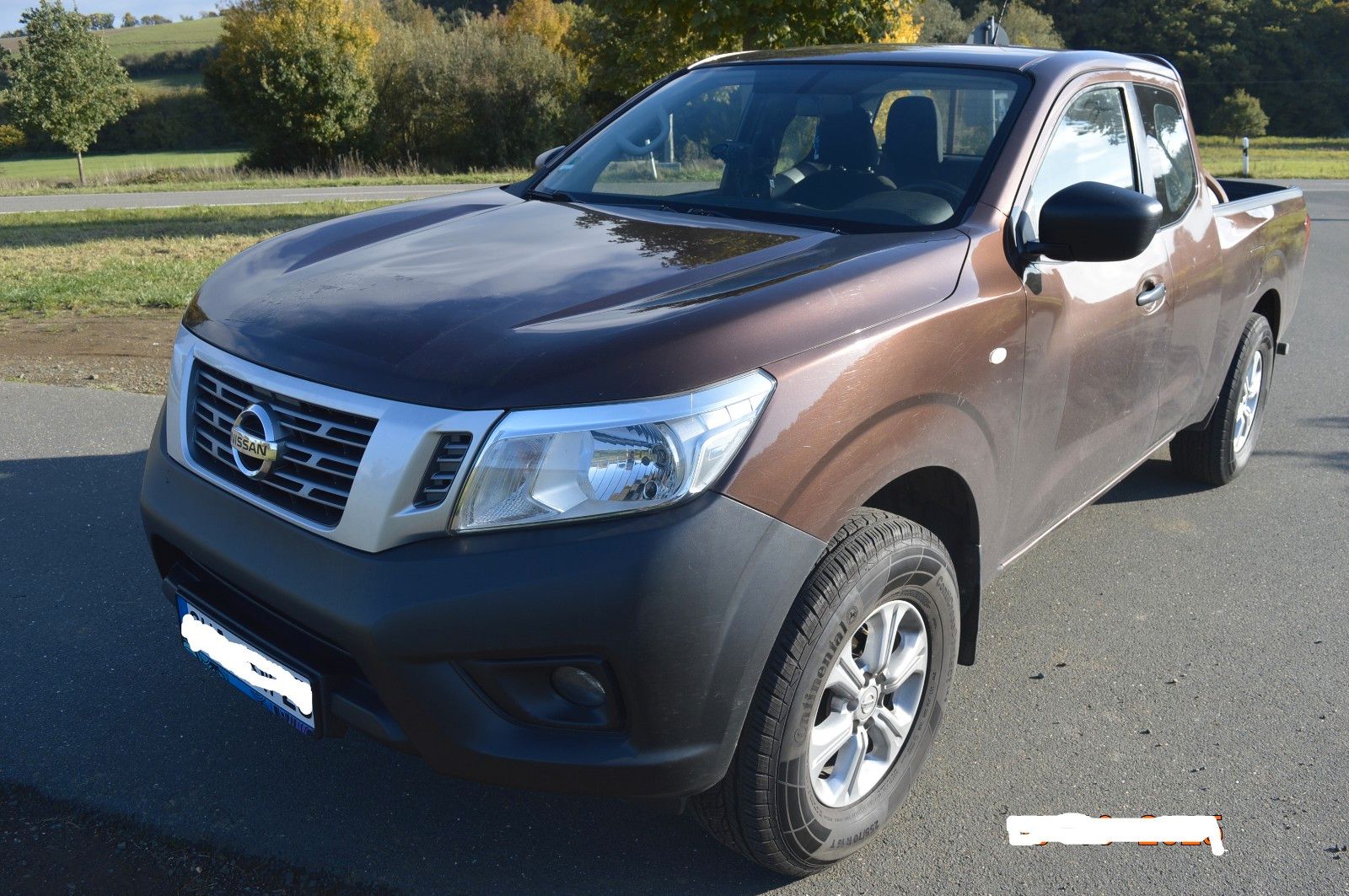 NISSAN Navara