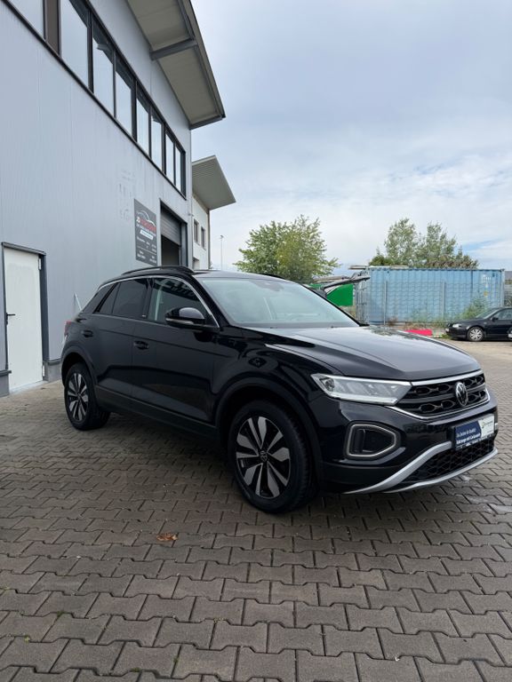 Volkswagen T-Roc — fotografia 3